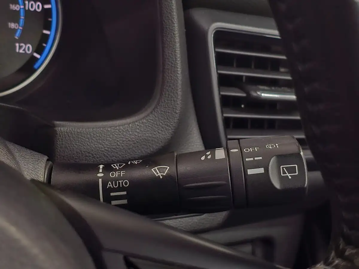 2019-nissan-leaf-e-n-connecta-big-51