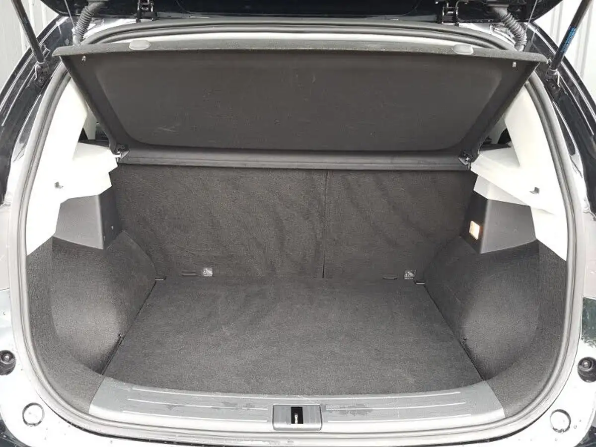 2024-mg-zs-suv-10t-gdi-exclusive-big-7