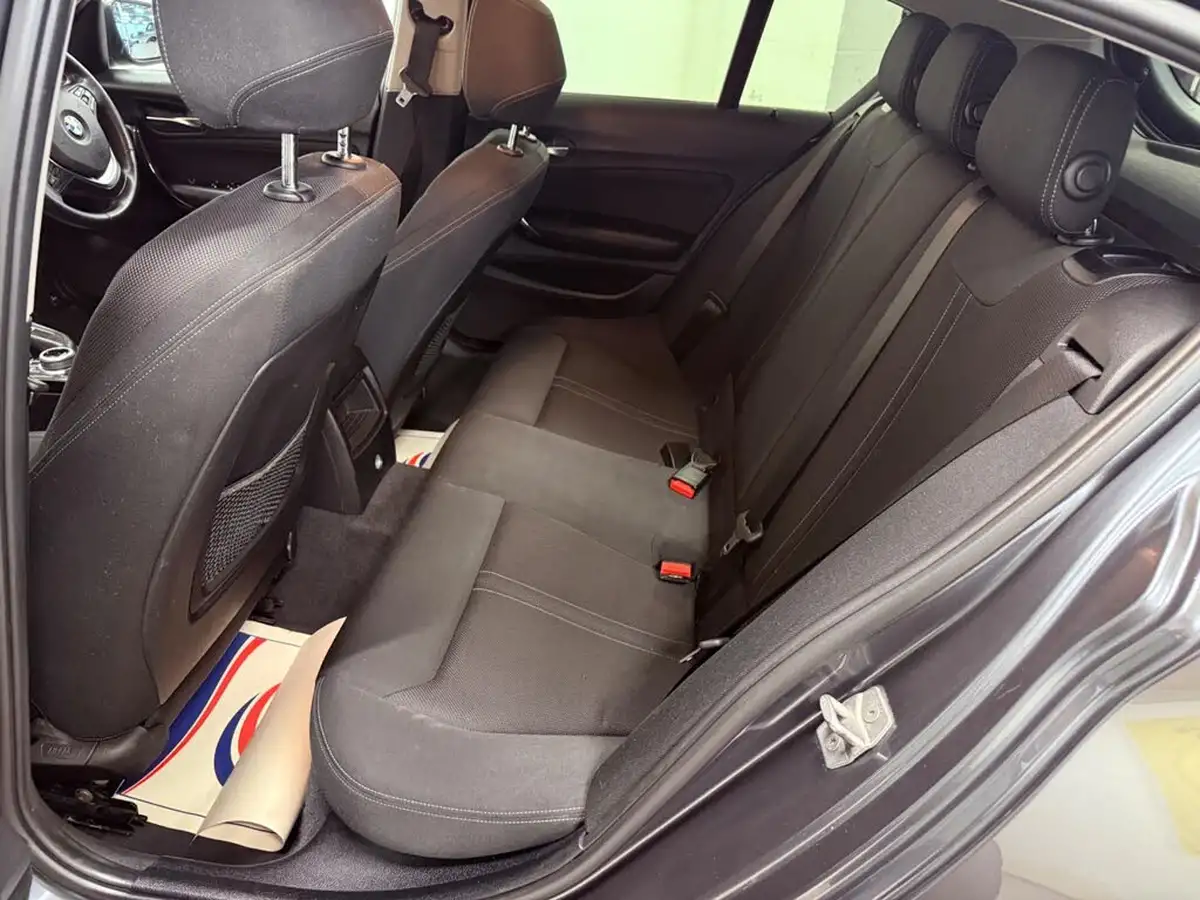 2018-bmw-1-series-15-118i-se-5d-big-15