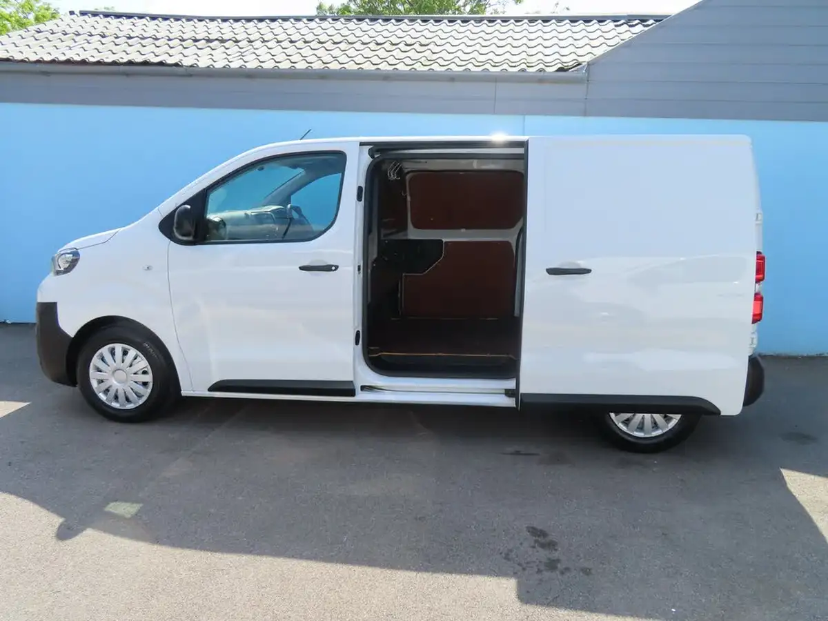 2018-peugeot-expert-16bluehdi-s-standard-1000-95-big-13