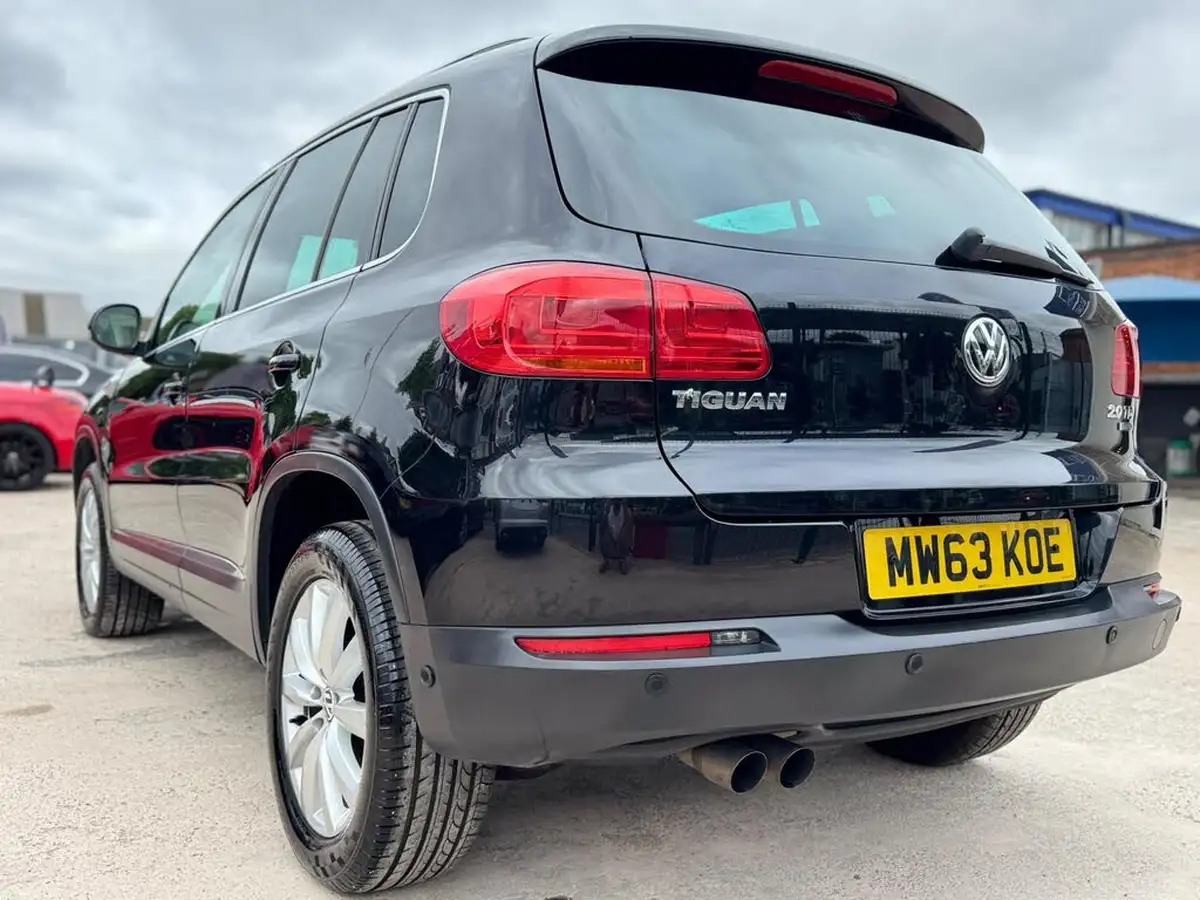 2013-volkswagen-tiguan-20tdi-match-140ps-4wd-dsg-big-20
