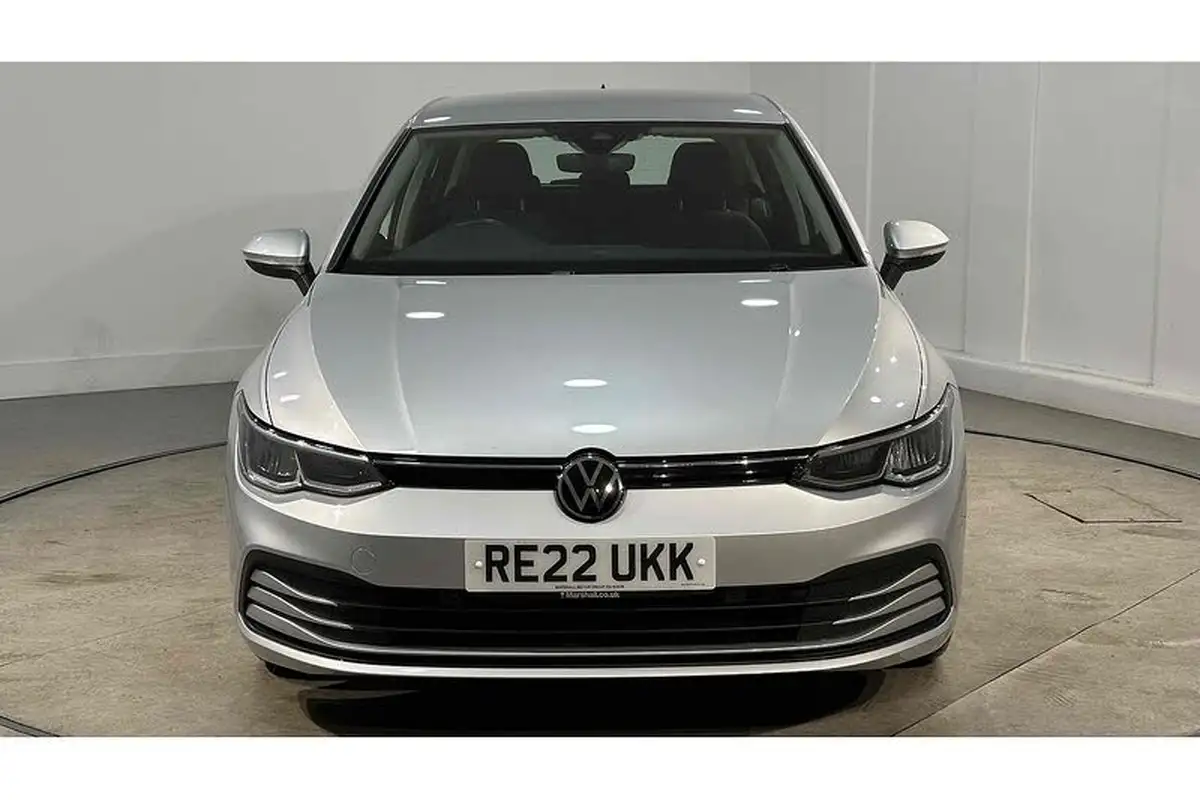 2022-volkswagen-golf-20tdi-life-hatchback-big-2