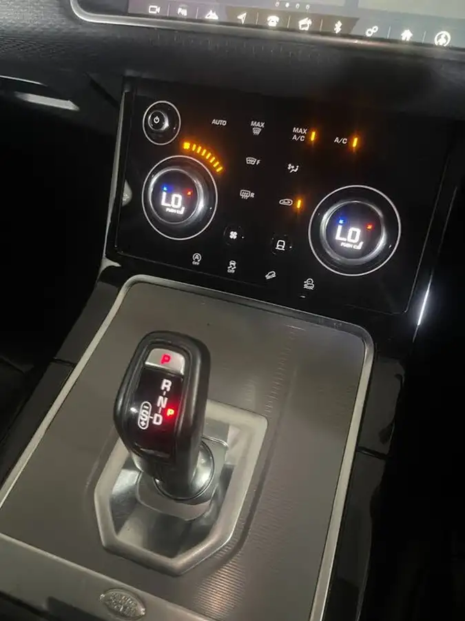 2019-land-rover-range-rover-evoque-20-d150-s-awd-auto-big-26