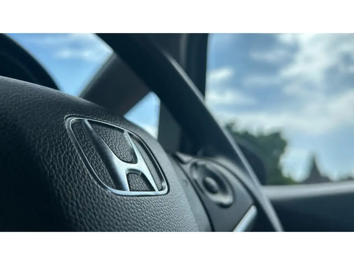 2018-honda-jazz-13-i-vtec-s-big-43