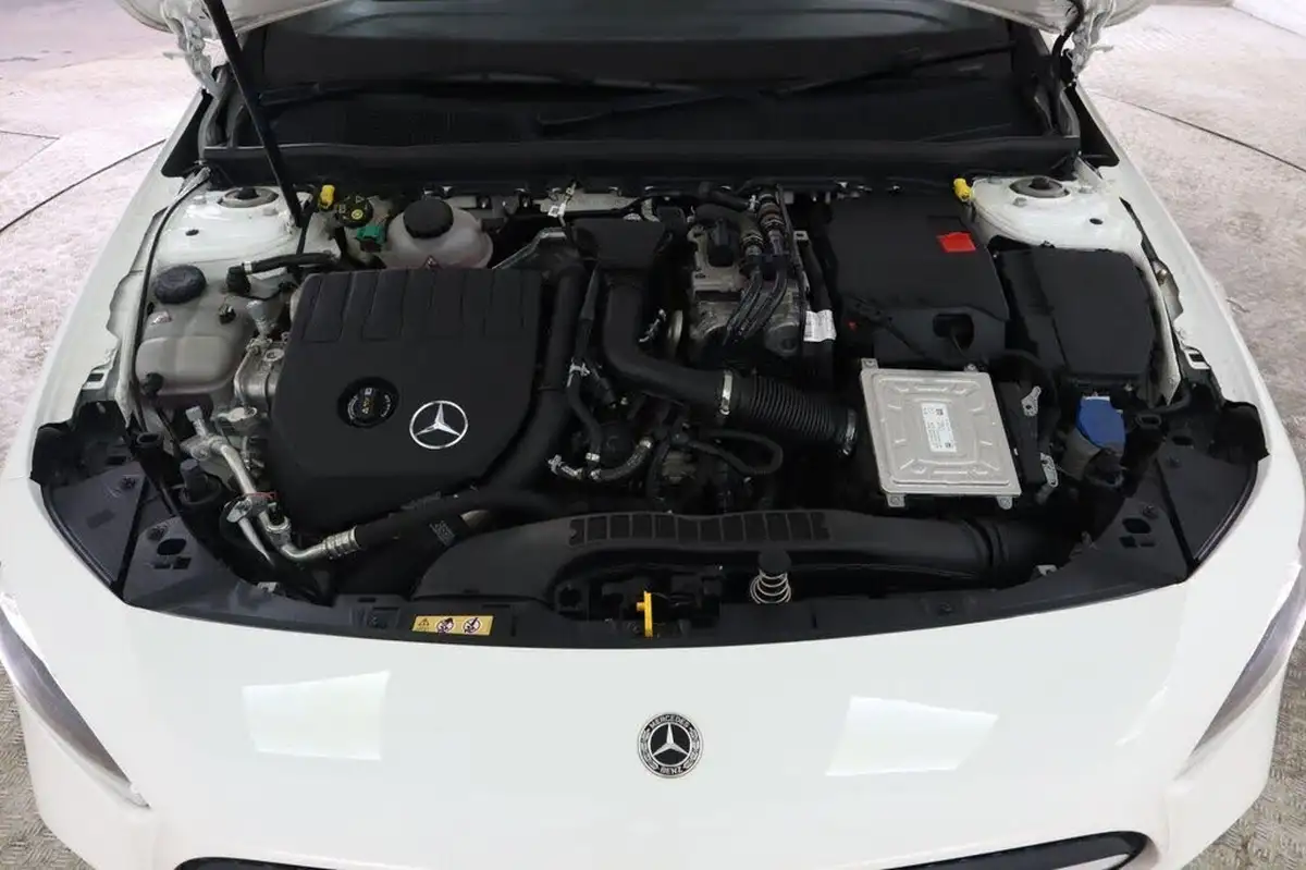 2022-mercedes-benz-a-class-20-a250-amg-line-executive-edition-saloon-4d-big-26