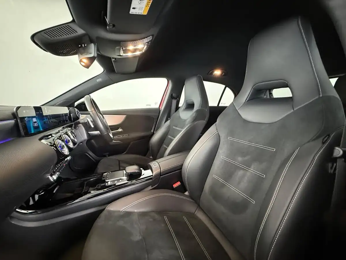 2021-mercedes-benz-a-class-13-a180-amg-line-executive-edition-hatchback-5d-7g-dct-big-14
