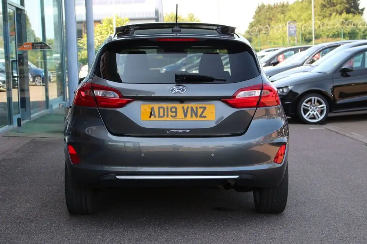 2019-ford-fiesta-10t-vignale-100ps-5d-auto-big-6