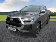 2023 Toyota Hi-Lux 2.8D-4D Invincible 2754cc