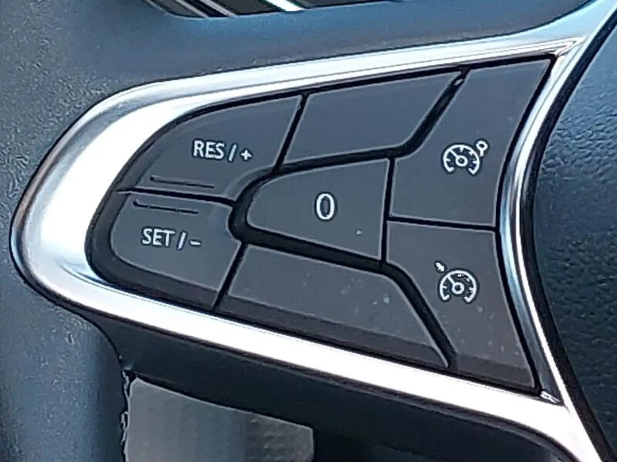 2022-renault-clio-10-tce-techno-big-9