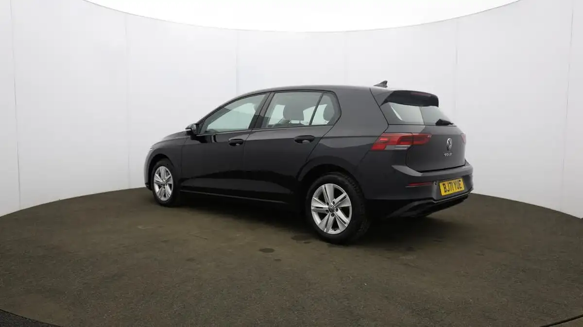 2021-volkswagen-golf-15-tsi-life-130ps-hatchback-big-64
