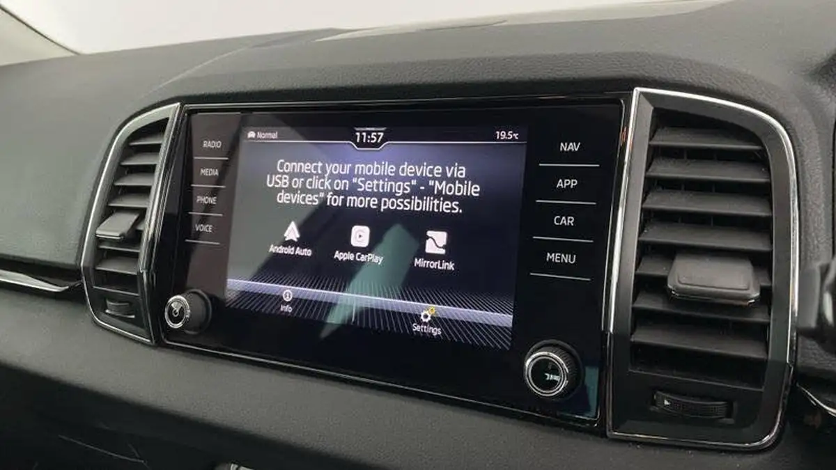 2023-skoda-karoq-15-tsi-se-l-big-15