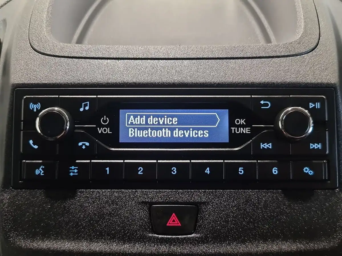 2019-ford-transit-connect-15-ecoblue-l1-200-base-100pseu6dt-panel-big-13