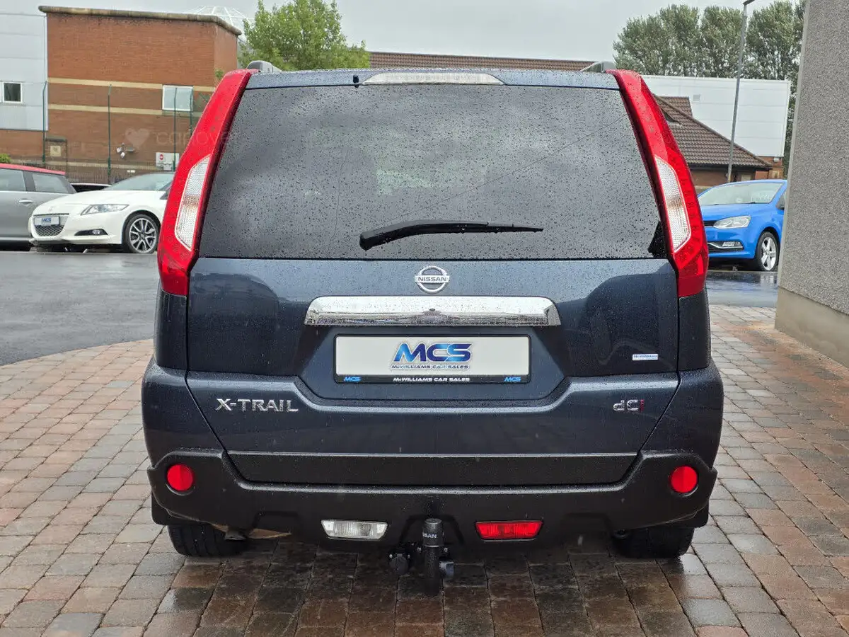 2014-nissan-x-trail-20td-n-tec-big-3