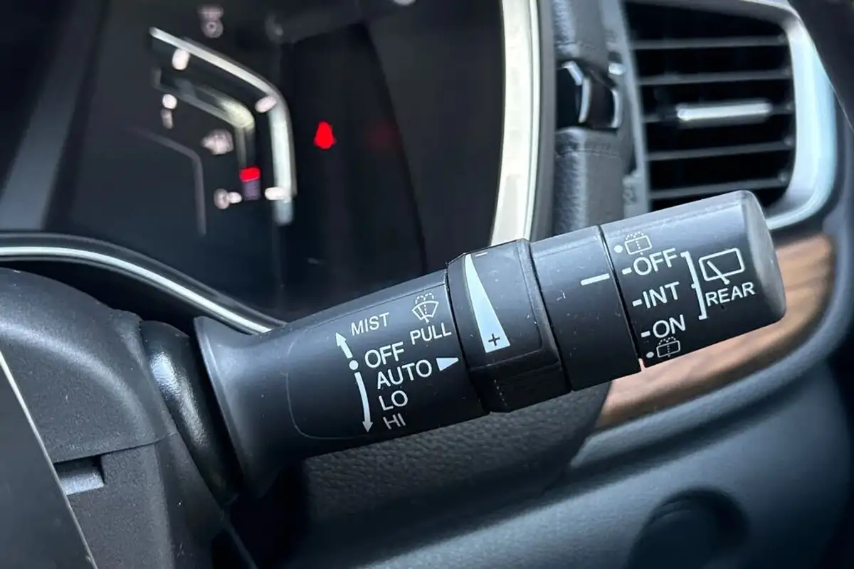 2019-honda-cr-v-15-vtec-turbo-se-193ps-4wd-cvt-big-32