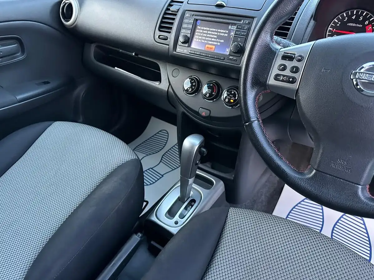 2011-nissan-note-16-n-tec-auto-big-14