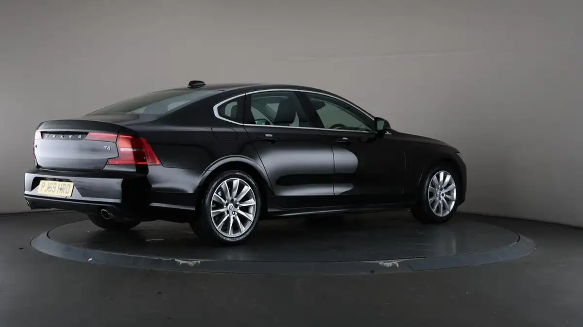 2020-volvo-s90-20-t4-momentum-plus-big-66