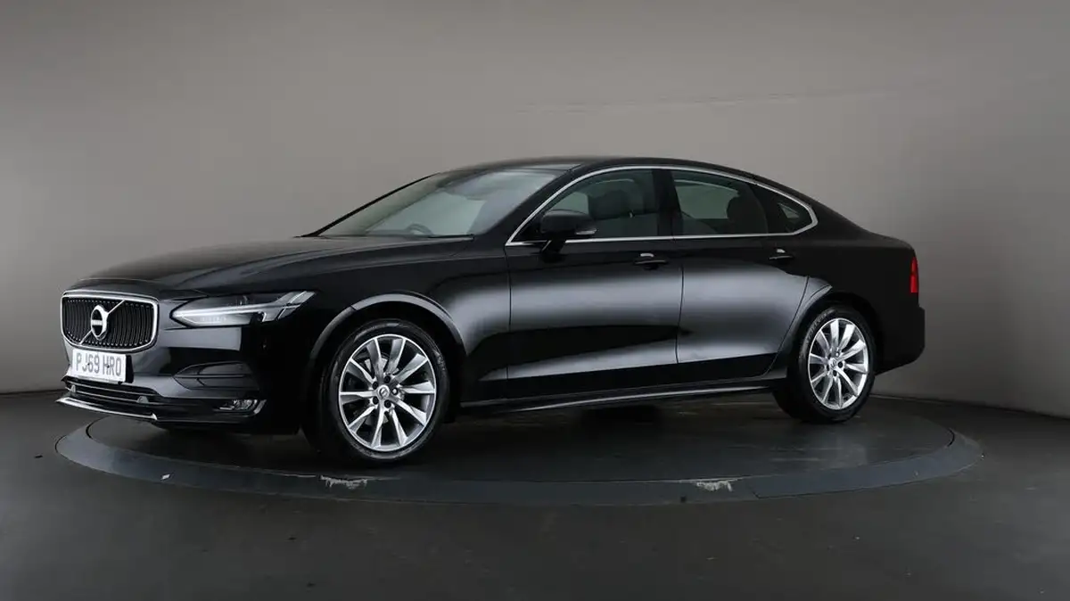 2020-volvo-s90-20-t4-momentum-plus-big-42