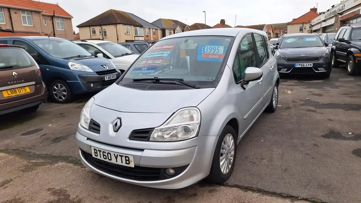 2010-renault-grand-modus-15td-dynamique-15dci-86bhp-big-1
