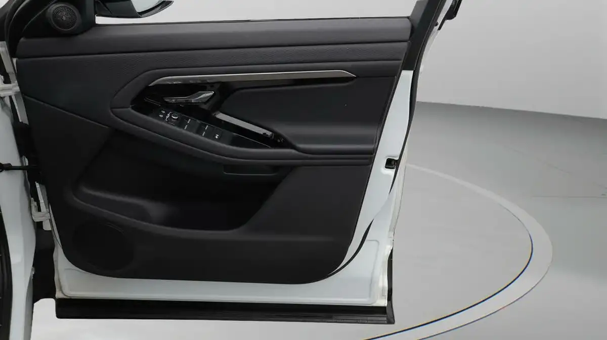 2021-land-rover-range-rover-evoque-20-d200-r-dynamic-s-big-15