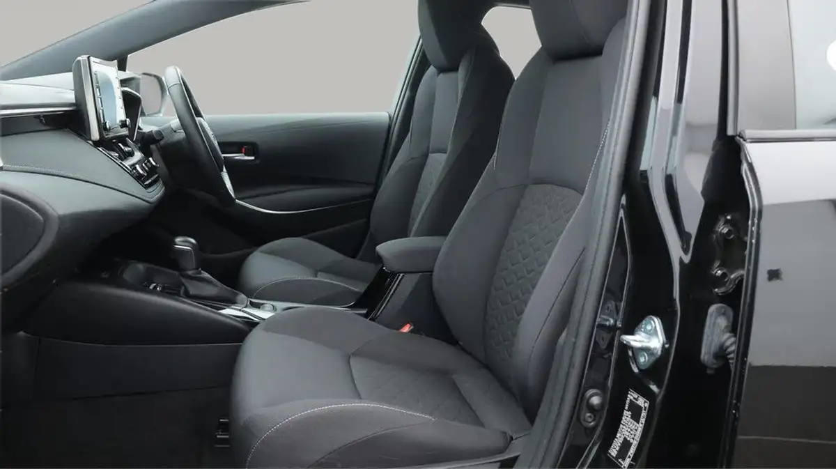 2021-toyota-corolla-18-vvt-i-icon-spare-wheel-hatchback-5d-big-14