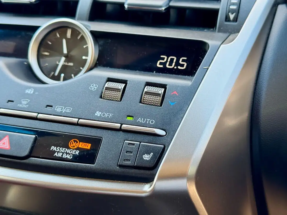 2018-lexus-nx-300h-25-luxury-p-navi-convenience-packpan-big-37