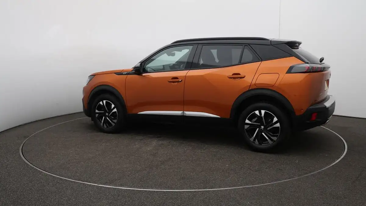 2022-peugeot-2008-suv-12-puretech-gt-big-50