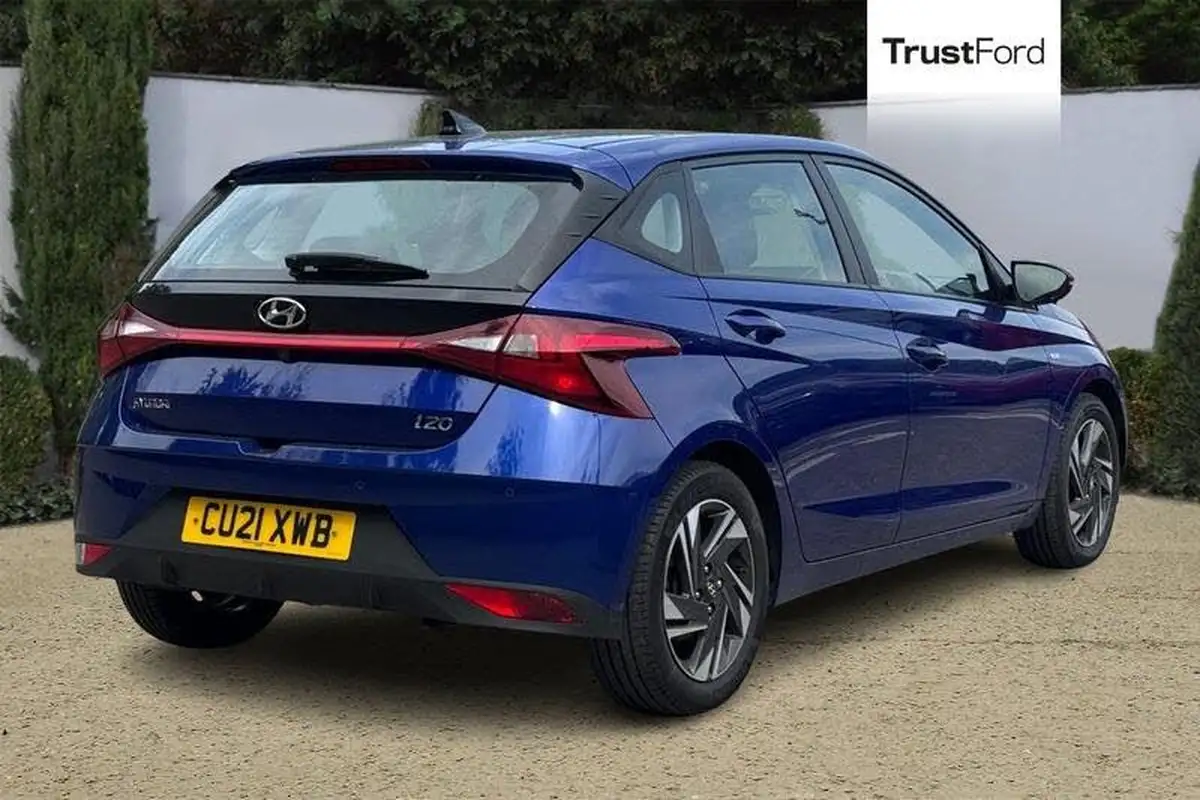 2021-hyundai-i20-10-t-gdi-se-connect-eclutch-imt-big-3