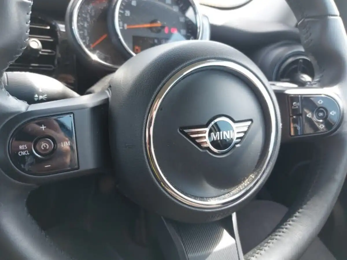 2022-mini-cooper-15-cooper-classic-hatchback-5d-big-16