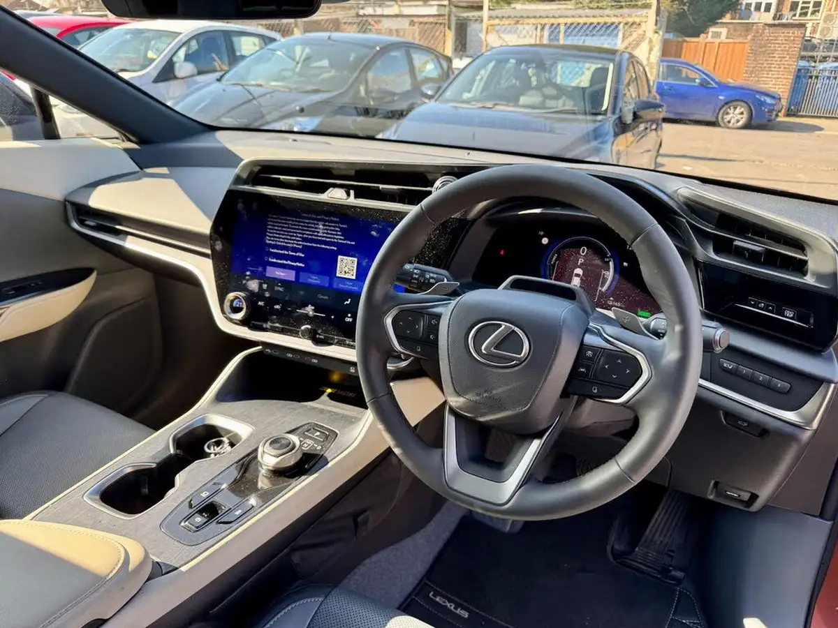 2024-lexus-rz-450e-e-rz-plus-pack-big-15