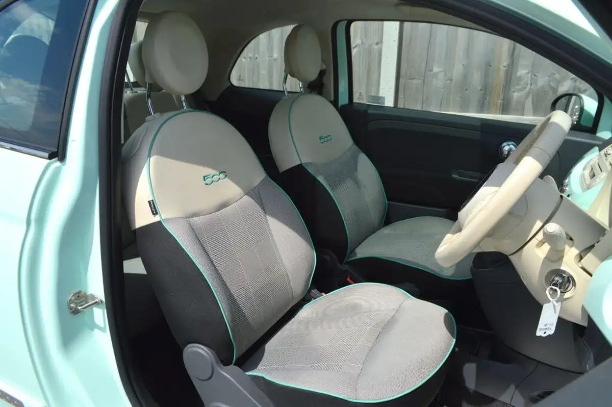 2015-fiat-500-12-lounge-ss-big-16