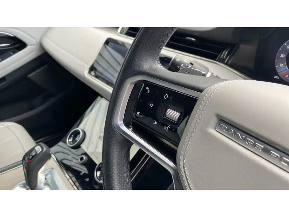 2022-land-rover-range-rover-evoque-15-p300e-autobiography-big-38