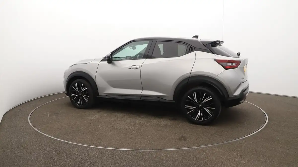 2021-nissan-juke-10-dig-t-tekna-big-46