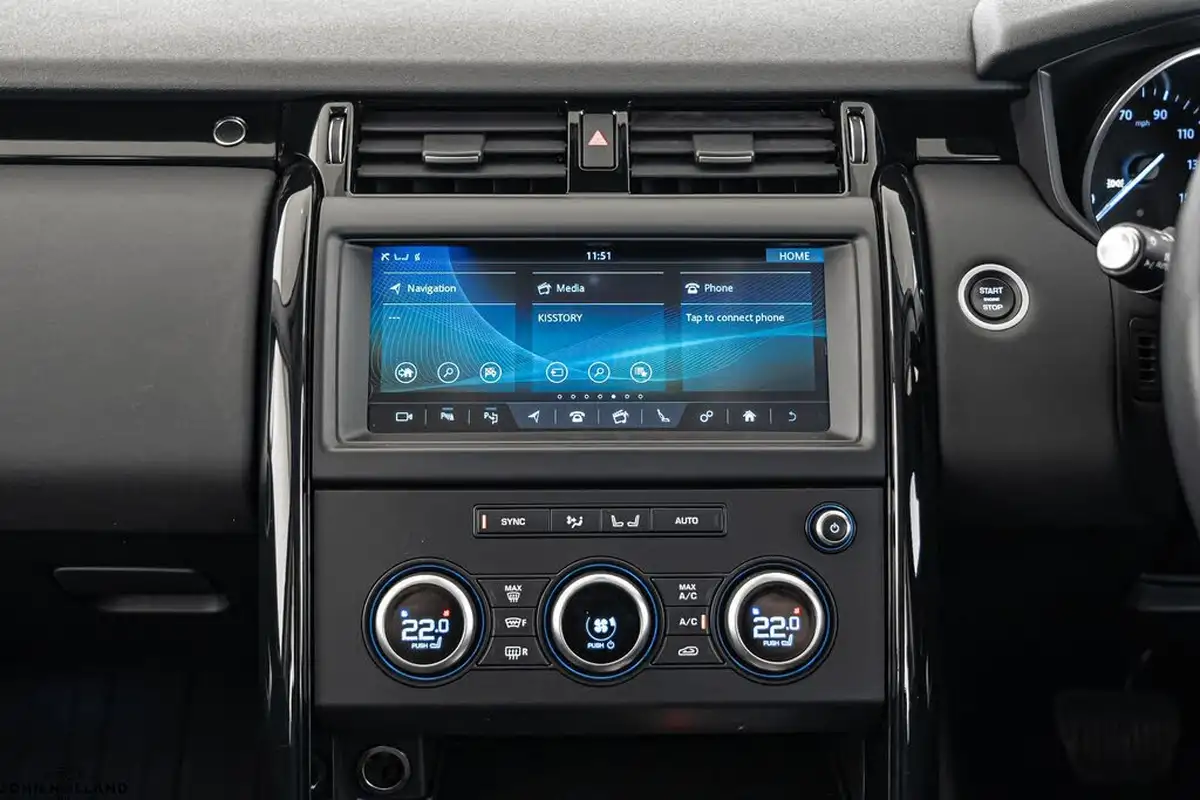 2020-land-rover-discovery-30-sd6-se-big-17