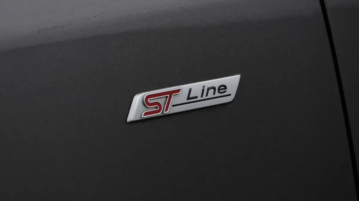 2020-ford-focus-15-st-line-x-hatchback-auto-big-20