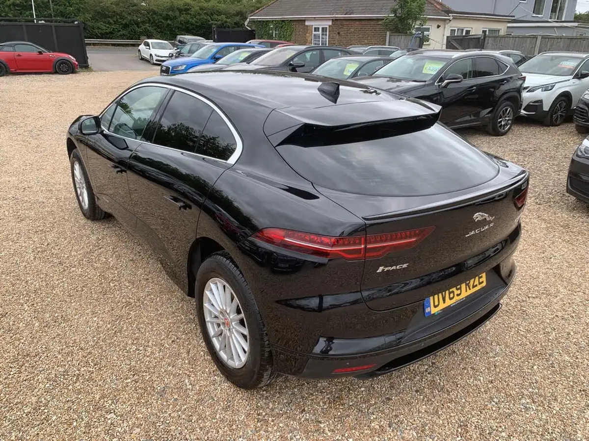 2019-jaguar-i-pace-ev400-s-big-9