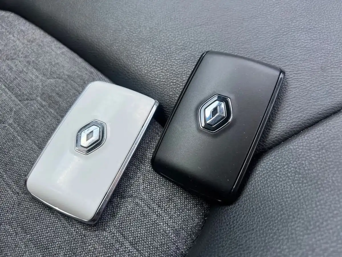 2020-renault-zoe-e-i-gt-line-big-35