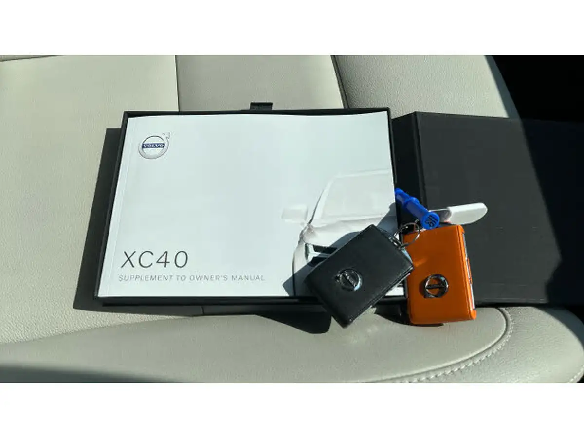 2021-volvo-xc40-15-t3-inscription-pro-163bhp-geartronic-big-18