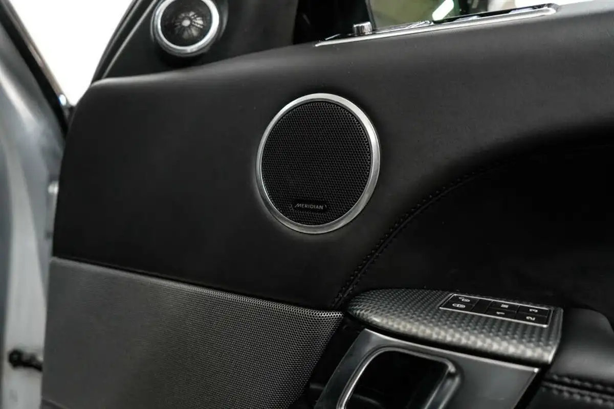 2018-land-rover-range-rover-sport-30-sdv6-hse-dynamic-big-17
