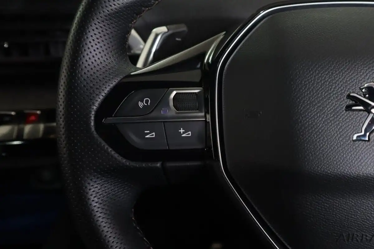 2021-peugeot-3008-suv-16-puretech-gt-premium-225bhp-hybrid-e-eat8-big-18