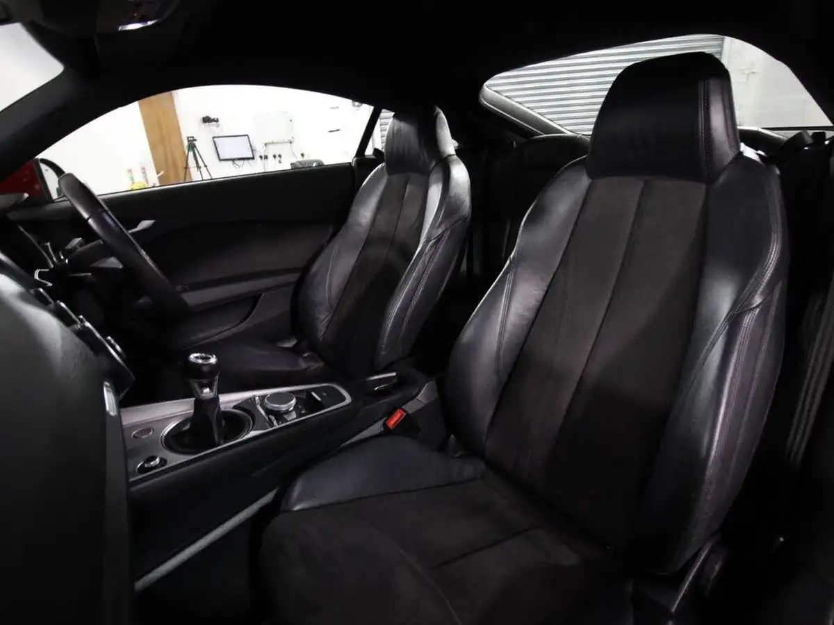 2015-audi-tt-coupe-20-tfsi-sport-ss-big-11