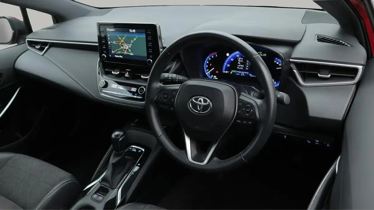 2021-toyota-corolla-18-vvt-i-design-spare-wheel-hatchback-5d-big-9