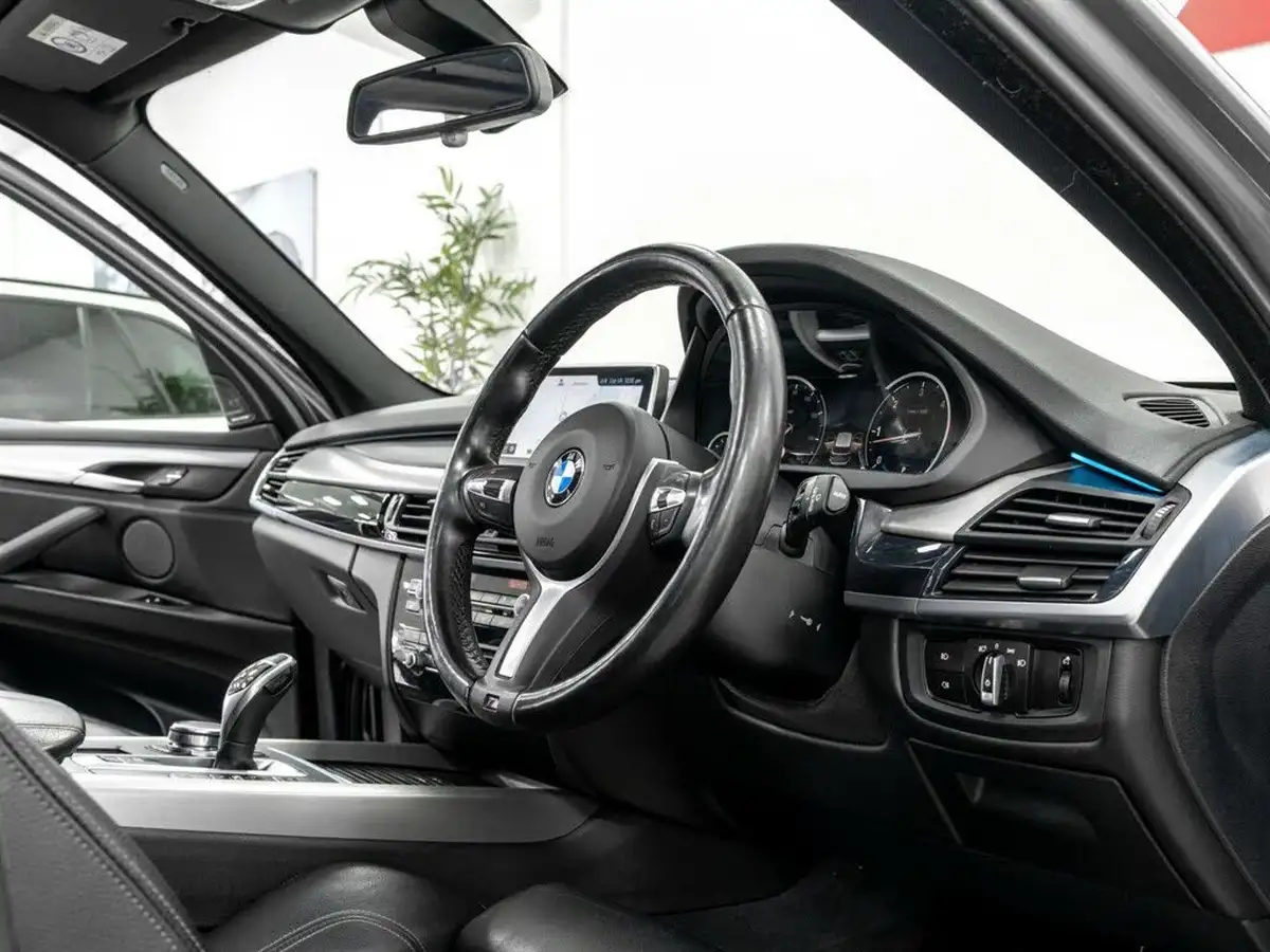 2018-bmw-x5-big-36
