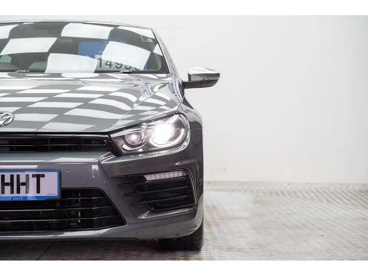 2017-volkswagen-scirocco-20-tsi-r-bmt-big-5