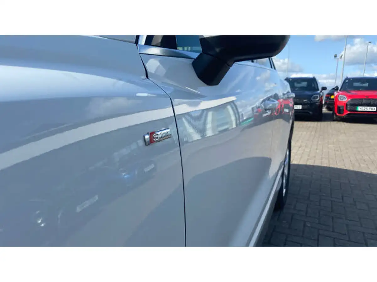 2021-audi-q3-20-35-tdi-s-line-station-wagon-quattro-tronic-big-40