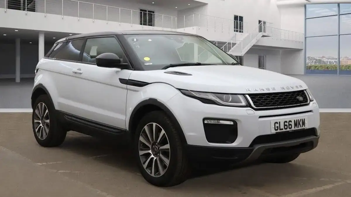 2016-land-rover-range-rover-evoque-20td4-se-tech-ss-coupe-3d-auto-big-4
