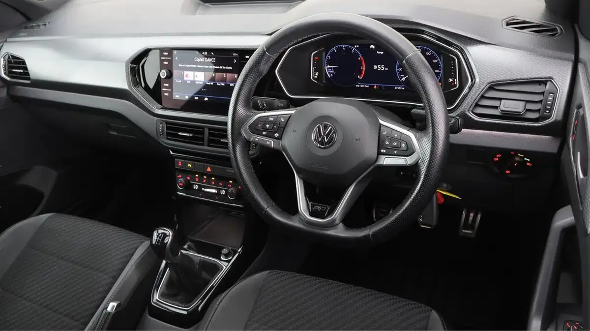 2019-volkswagen-t-cross-10-tsi-r-line-big-9
