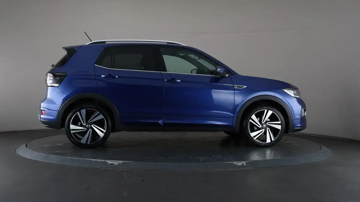 2019-volkswagen-t-cross-10-tsi-r-line-big-61