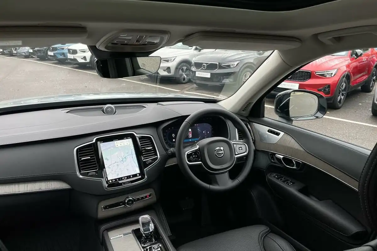 2024-volvo-xc90-20-b5-ultra-dark-big-31