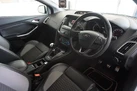 2018-ford-focus-20t-st2-hatchback-small-17