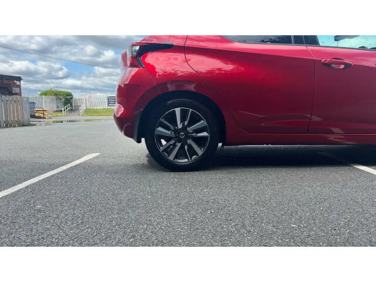 2017-nissan-micra-09-ig-t-n-connecta-big-6